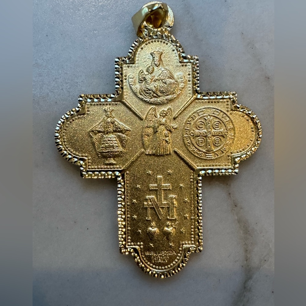 BELLEZZA JEWELRY CRUCIFORM MEDAL - Picture 2 of 5